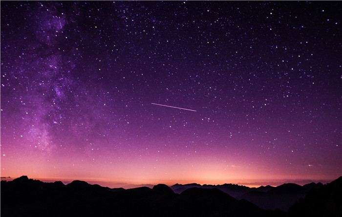 日本公司推出人造流星雨:只要肯花钱,星空将为你闪烁!