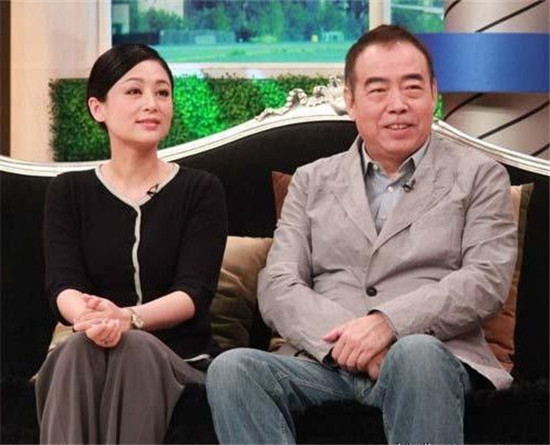陈红拒收粉丝礼物,陈凯歌满脸嫌弃变表情包遭吐槽
