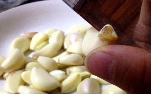 炒菜什么时候放大蒜,对心脏最好?