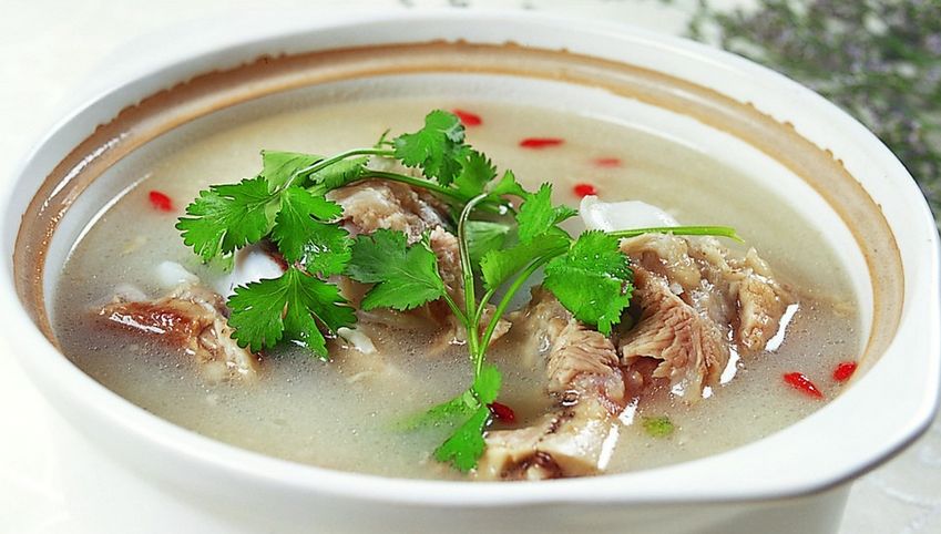 喝骨头汤喝出感染,大补之物真能大补?别再错了