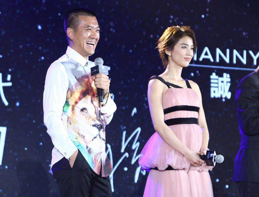 黄圣依产后以歌手身份复出, 老公杨子力挺