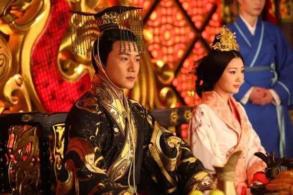 皇帝大赦天下放出一死囚,没想到成了一代雄主