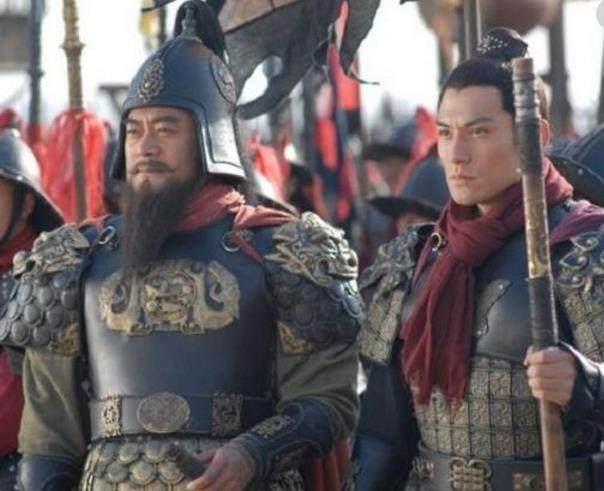 燕青能迷住李师师，可为何卢俊义的夫人，无视燕青而选择李固