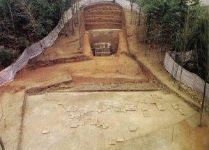 朱元璋儿子墓被盗9次考古队进去后却大笑估价两个瓶子至少5亿