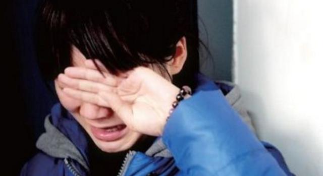 梦境的奥秘，晚上梦见自己喜欢的人却哭了，这究竟意味着什么？