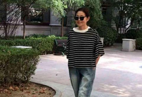倪萍瘦身成功近照曝光,一下回到十年前,网友:老倪最美