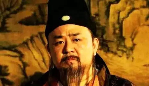 狄仁杰拆毁1700多座淫祠,造福于民