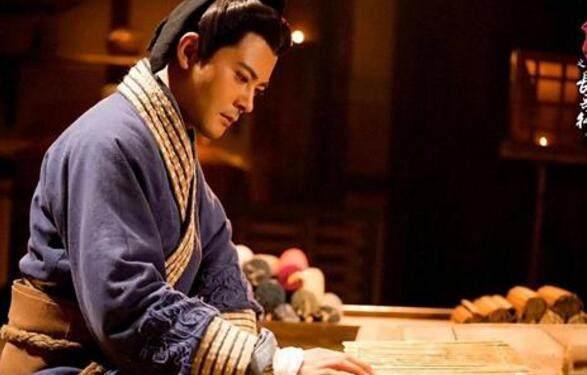 来歙和祭遵挂帅出征后,第一站选择了奔袭隗嚣的军事要地略阳(今甘肃省