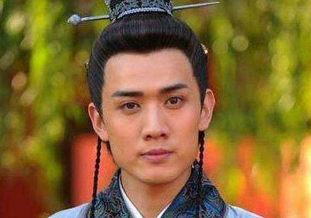 天真的太子奉命进宫捉盗,却被庶母诬陷谋反