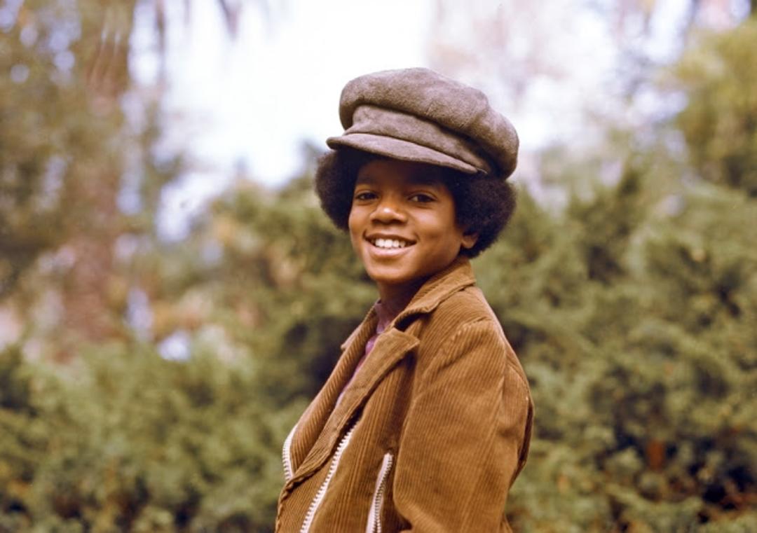 流行之王迈克尔杰克逊年轻时的珍贵老照片