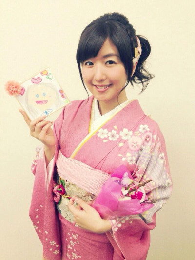 估计他们新一年将会                    色~看看花泽香菜,水树奈奈