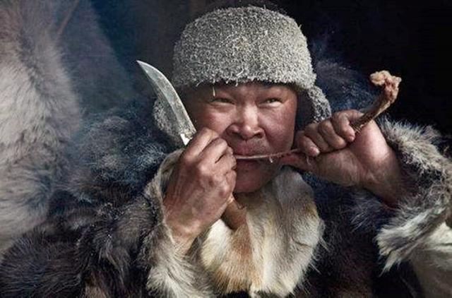 西伯利亚地区彻底落入沙俄手中还是在清朝衰败以后,大量的沙俄人涌入