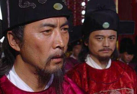 史料记载此人是当时有名的大清官,曾是雍正皇帝极其信赖的刑部尚书