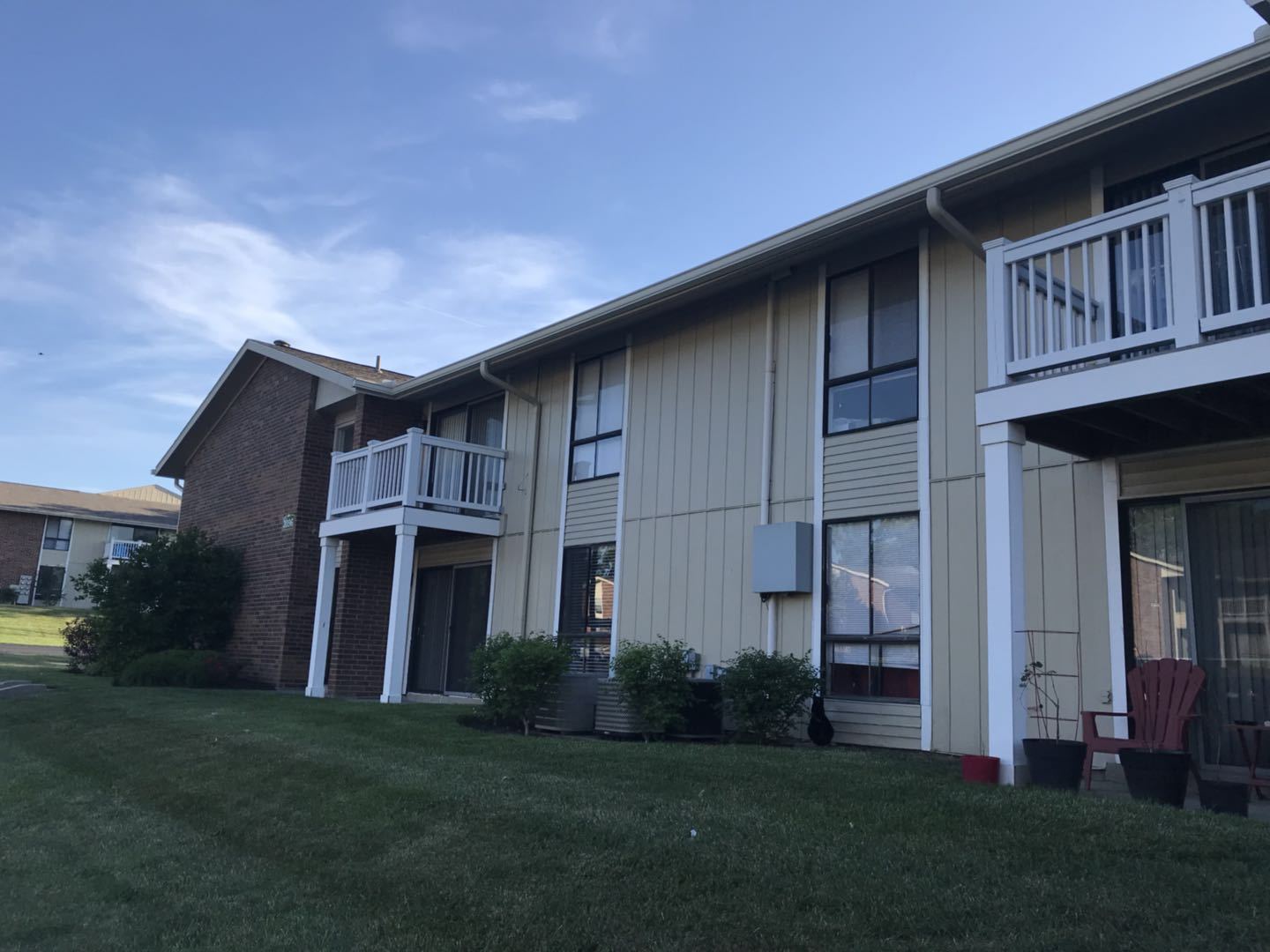 美国到处的矮房子像农村,城市建设不如中国?