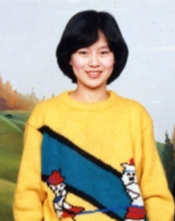 鞠萍年轻时的照片图片