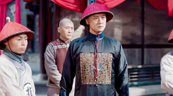 古语云"宰相家奴七品官",由于宰相的位高权重,其府上的下人身份也得以