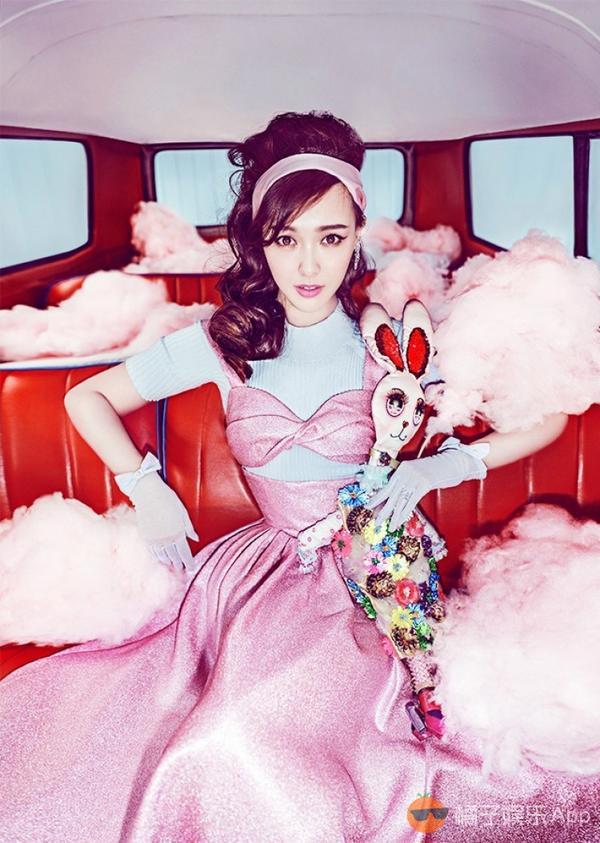 甜美唐嫣拍糖果大片~真的变身miss糖糖小公举啦!