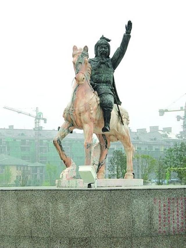 这位将军为打胜仗不惜牺牲大批士兵,杀敌一千自损八百