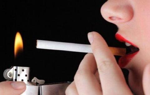 一天抽几根烟对身体的危害最小?这5个方法让你轻松度过