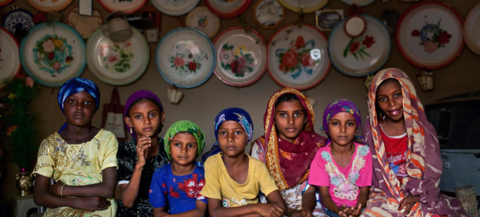 阿富汗童媳生活悲惨,从来没有感受过爱,用极端方式结束生命