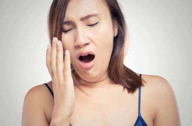 如果你早晨起来有口臭,我敢赌100元,你身体肯定有这3个问题